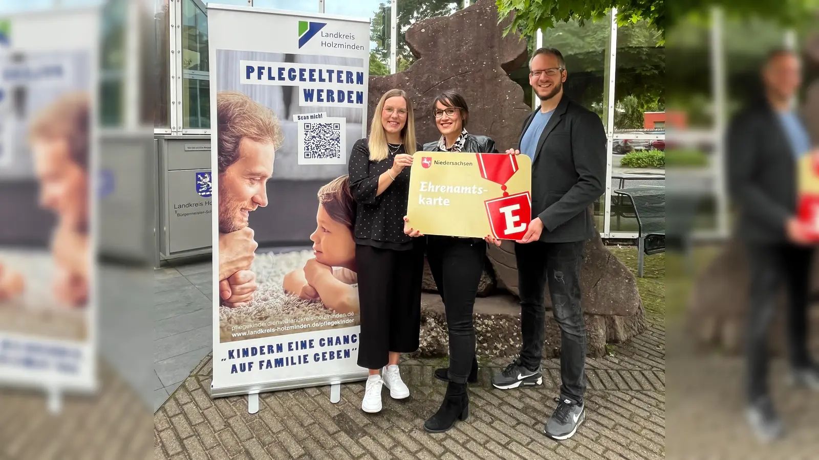 (v.l.) Saskia Söhngen, Benjamin Peters und Anja Kurth. (Foto: ZEE)