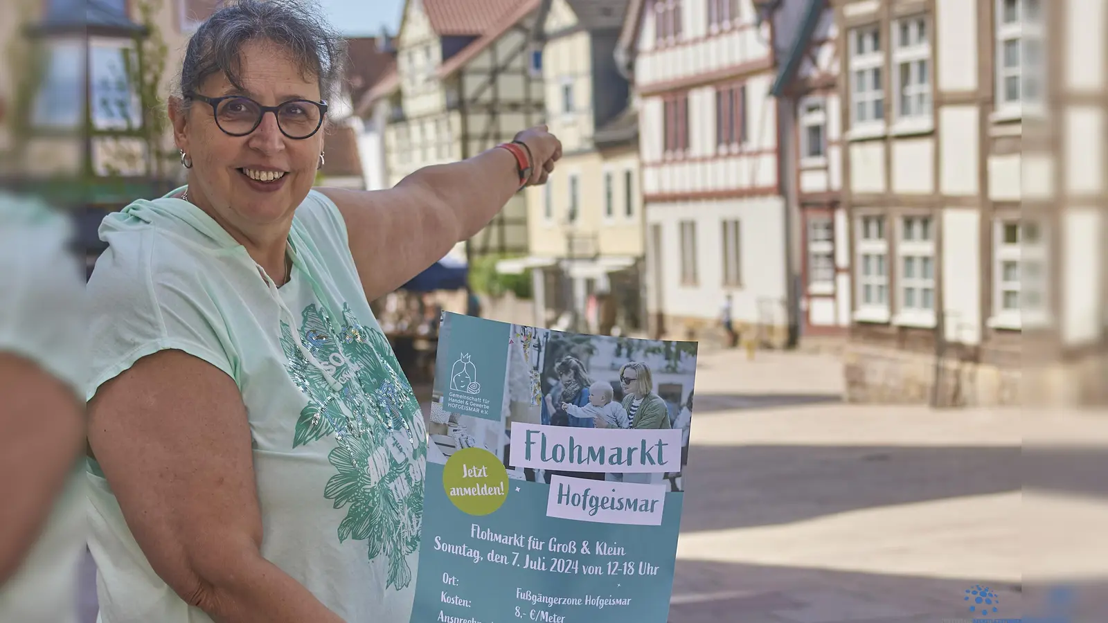 Karin Kranz, Vorsitzende der Gemeinschaft für Handel und Gewerbe, freut sich auf einen tollen Stadtflohmarkt am kommenden Sonntag. (Foto: Stefan Bönning)