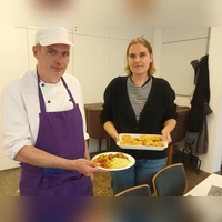 Koch Timo Feldhaus und Julia Hansmeyer, ada.kreis-höxter, Beratungsstelle für Antidiskriminierungsarbeit.<br> (Foto: Diakonie)