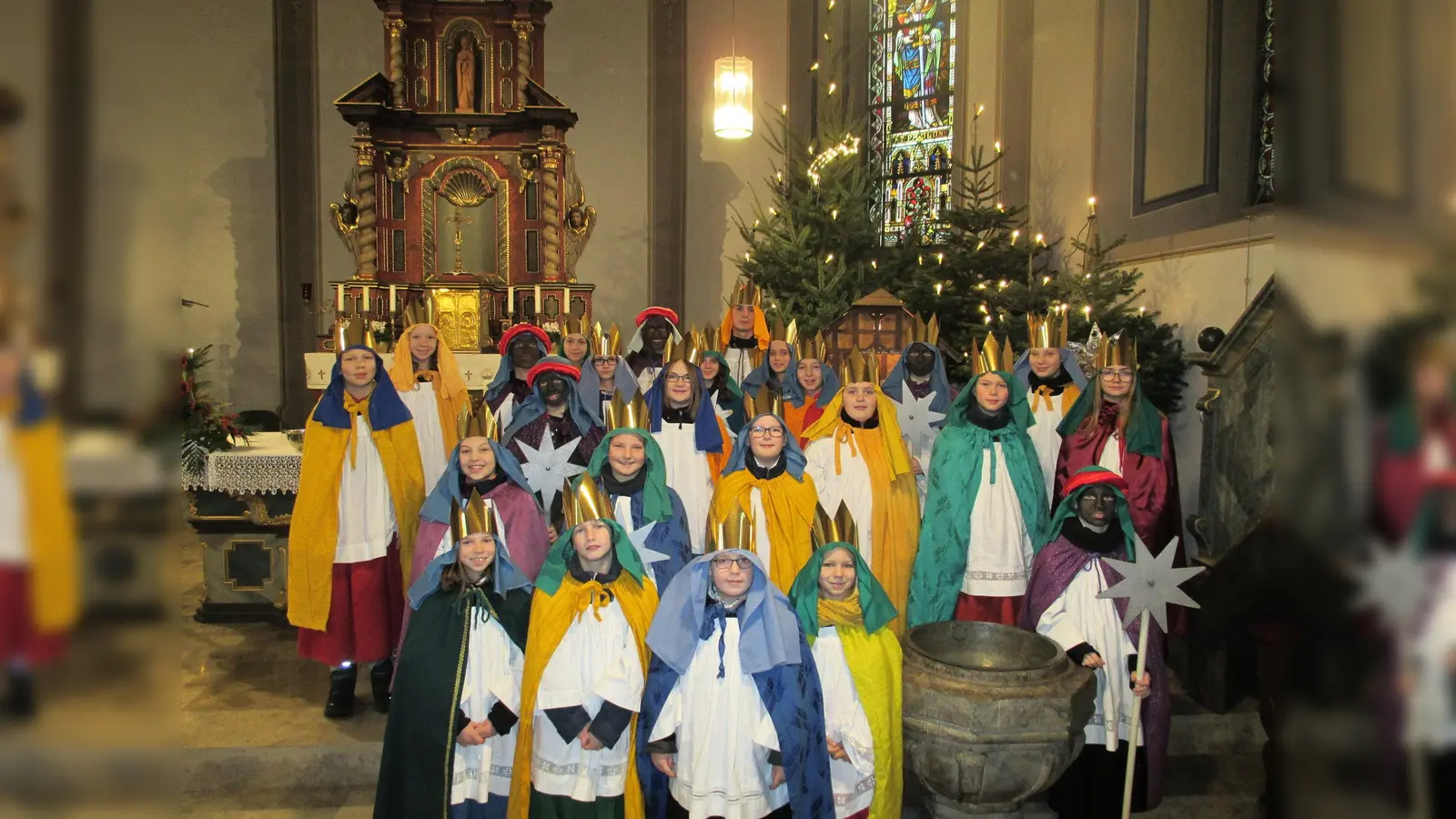 Die Sternsinger ließen sich durch Nieselregen nicht entmutigen. (Foto: Foto: privat)