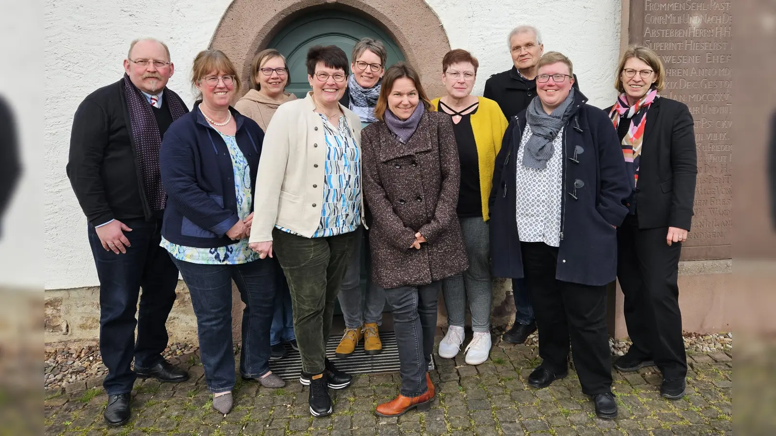 Der neue GKV, (v.l.): Peter Siebert, Petra Reinken, Michaela Schäfer, Beate Meyer, Kirsten Senftleben, Katrin Held, Michaela Begemann, Jürgen Schrader, Susanne Engelen und Pastorin Bolte-Wittchen. (Foto: privat)