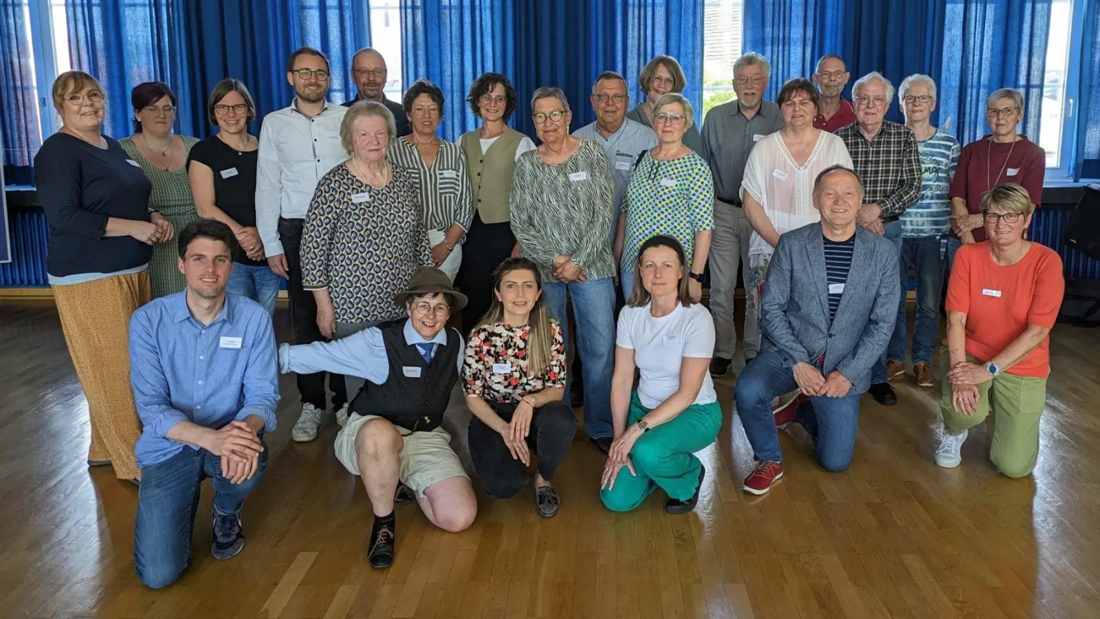 Zahlreiche engagierte Menschen setzen sich für eine Verbesserung der Lebensqualität der Seniorinnen und Senioren in Höxter ein. (Foto: Stadt Höxter)