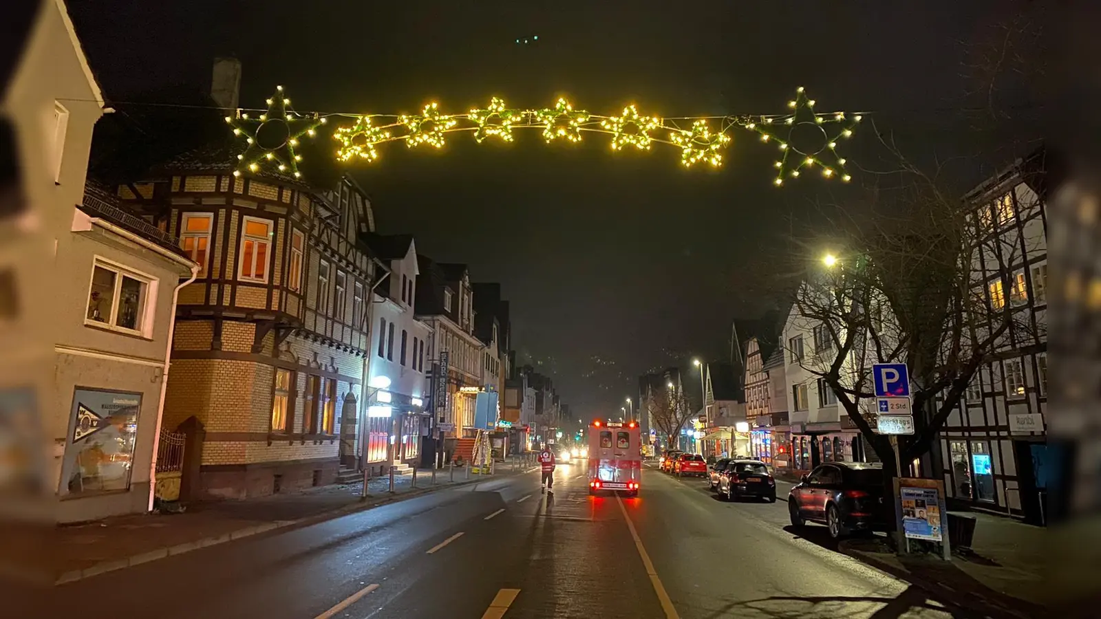 Weihnachtsbeleuchtung n diesem Jahr nur in reduzierter Form. (Foto: Beverungen Marketing e.V.)