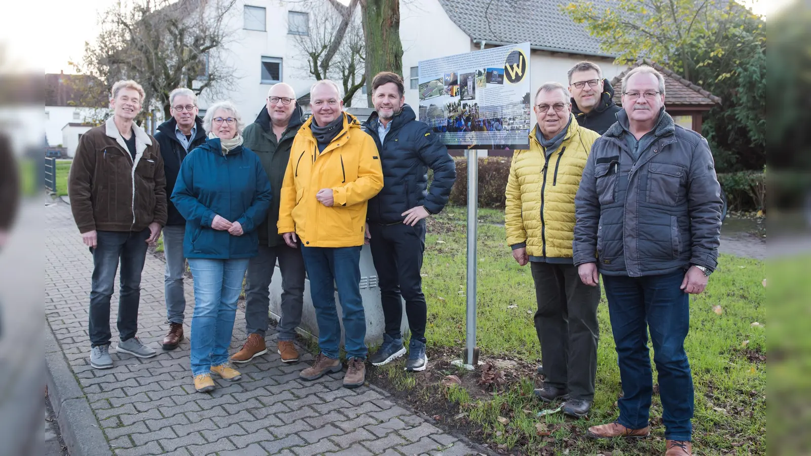 BI-Vorstand mit Bgm. Tyrasa und Bgm. Wenkel in Lauenförde. (Foto: Marcus Löschner)