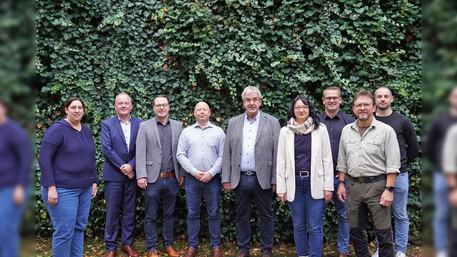 ECA-Auditierung in Brakel (v.l.): Verena Potthast, Jürgen Rummel, Alexander Kleinschmidt, Reiner Tippkötter, Bürgermeister Hermann Temme, Ines Koßmann, Dominik Schlenhardt, Harald Gläser und Tim Lütkemeier. (Foto: Stadt Brakel)